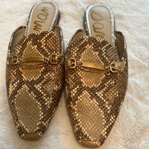 Sam Edelman Snakeskin Mules with Gold Buckle SZ 8